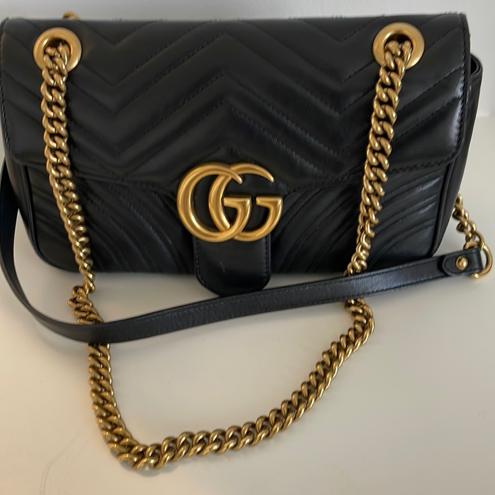 Gg marmont small shoulder bag